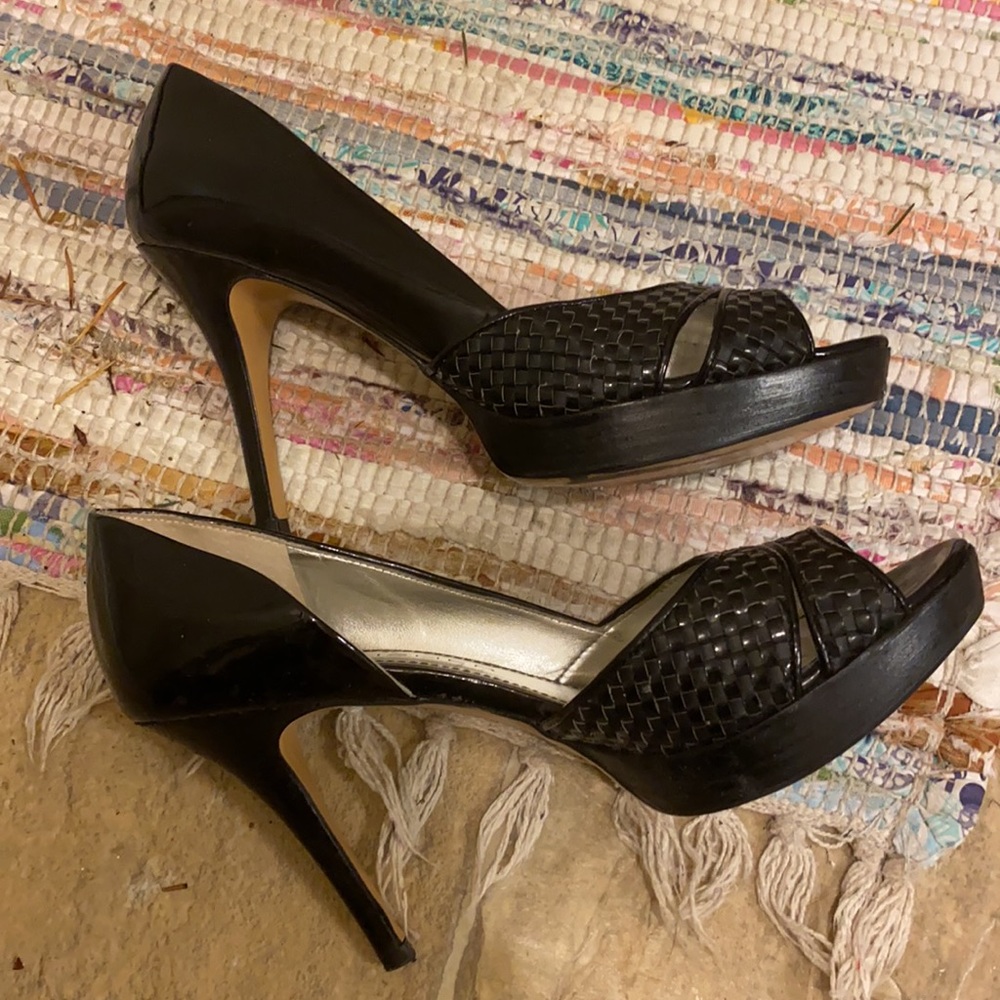 Heels - Picture 5 of 5